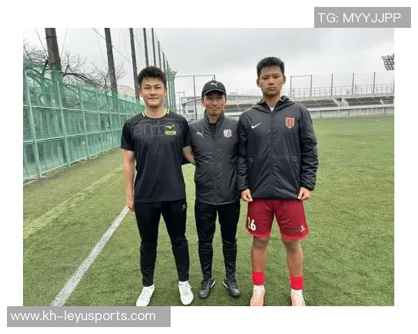 成都足球队在足球团队协作排行榜中荣获第十名展现出强大团队精神与合作能力